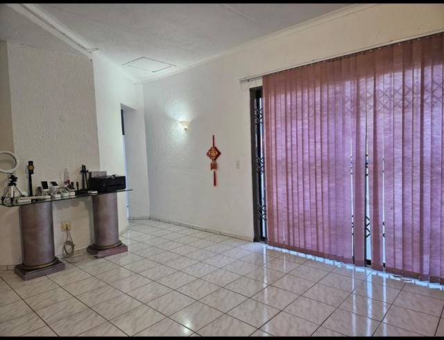 4 BEDROOM CLUSTER FOR SALE IN BRUMA